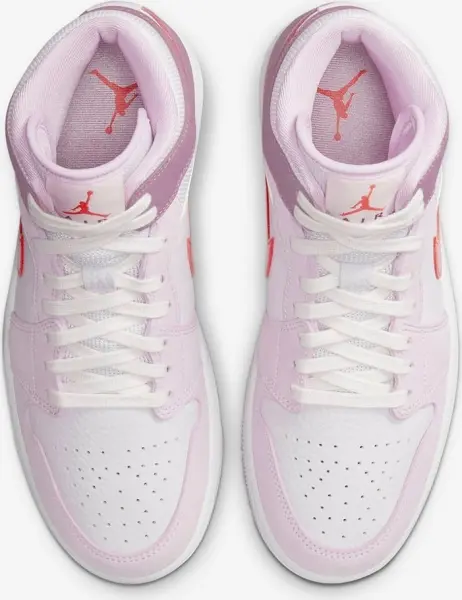Кросівки жіночі Nike AIR JORDAN 1 MID VALENTINE'S DAY світло-рожево-червоні DR0174-500