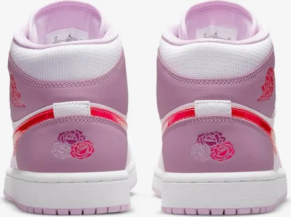 Кросівки жіночі Nike AIR JORDAN 1 MID VALENTINE'S DAY світло-рожево-червоні DR0174-500