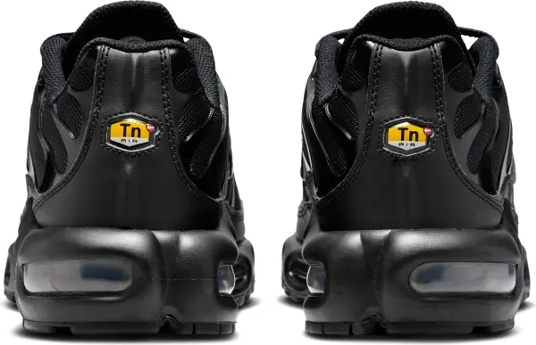 Кросівки жіночі Nike AIR MAX PLUS чорні DM2362-002