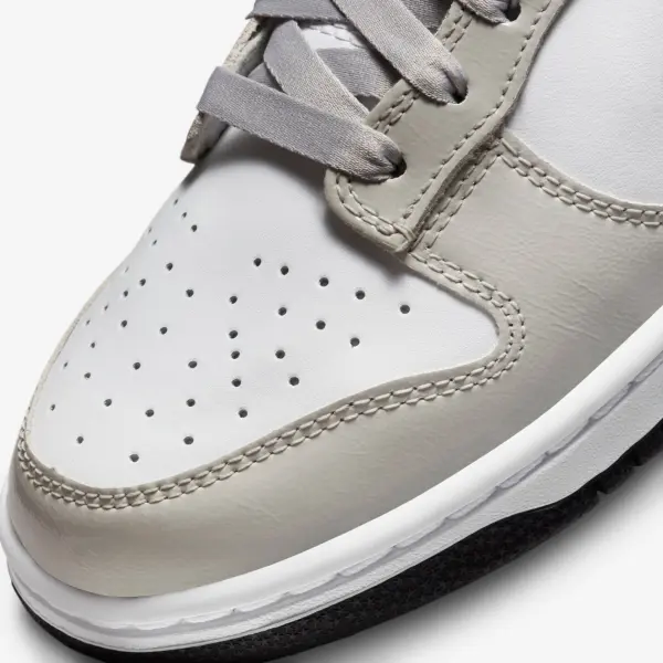 Кроссовки женские Nike DUNK LOW ESSENTIAL серо-бело-черные DQ7576-001