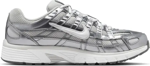 Кросівки жіночі Nike P-6000 срібно-білі IO3496-001