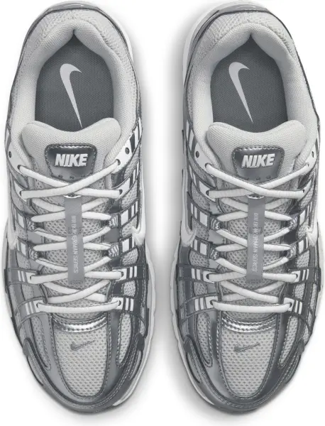 Кросівки жіночі Nike P-6000 срібно-білі IO3496-001