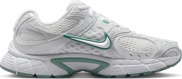 Кросівки жіночі Nike V5 RNR біло-м'ятні HQ7901-106