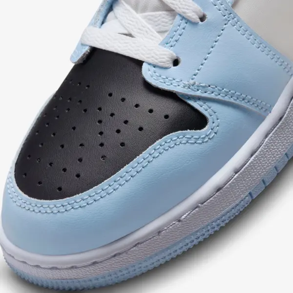 Кросівки підліткові Nike AIR JORDAN 1 MID (GS) блакитно-чорно-білі 555112-401