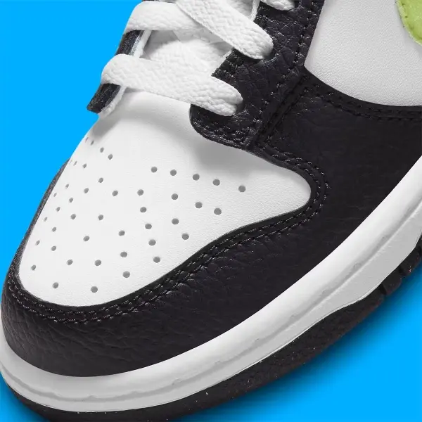 Кроссовки подростковые Nike DUNK LOW (GS) бело-черно-лимонные DQ0977-100