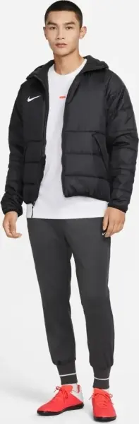 Куртка Nike THERMA-FIT ACADEMY PRO чорна DJ6310-010
