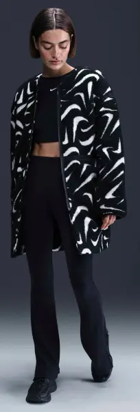 Куртка жіноча Nike SPORTSWEAR LOOSE HIGH-PILE чорно-біла FV8025-010