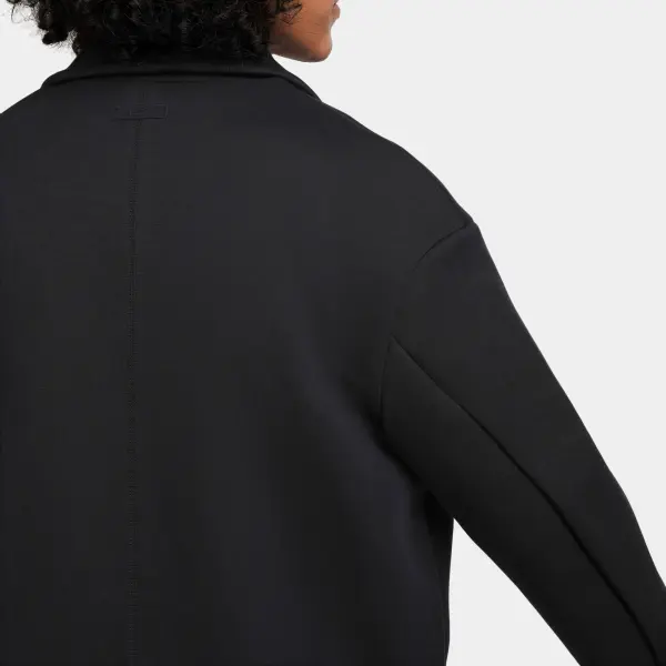 Пальто Nike SPORTSWEAR TECH FLEECE RE-IMAGINED LOOSE FIT TRENCH COAT чорне FN0601-010