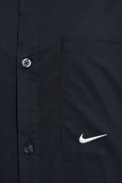 Рубашка женская Nike SPORTSWEAR CHILL POPLIN WOVEN LOOSE черная HJ0715-011