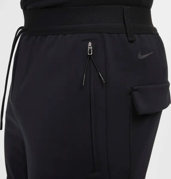 Спортивні штани Nike APS DRI-FIT ADV STEALTH VERSATILE чорні FN3020-010