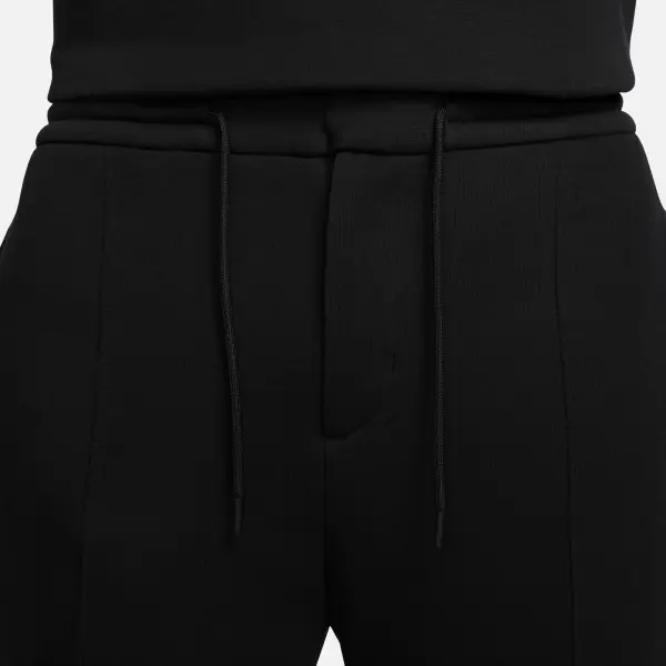 Спортивні штани Nike SPORTSWEAR TECH FLEECE RE-IMAGINED чорні FB8163-010