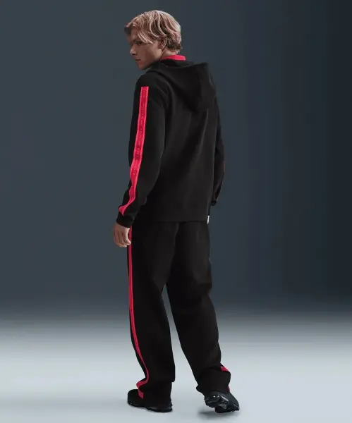 Спортивні штани Nike SPORTSWEAR чорно-червоні IH4305-010