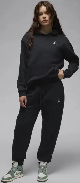 Спортивный костюм женский Nike JORDAN BROOKLYN FLEECE 24 черный FV7071-010&FV7077-010
