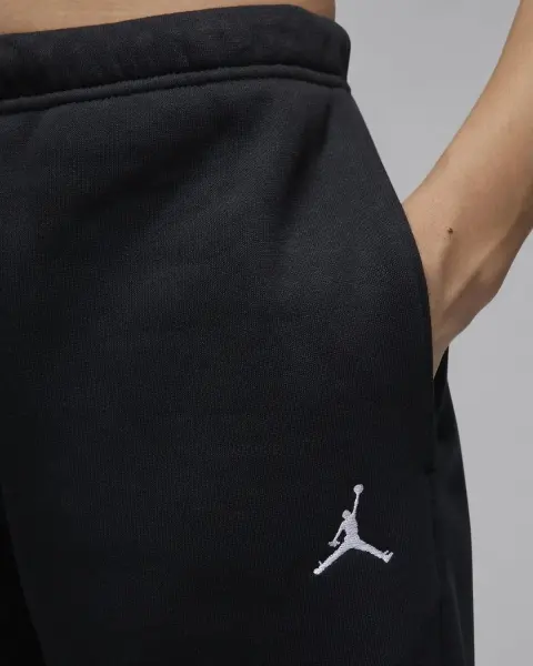 Спортивный костюм женский Nike JORDAN BROOKLYN FLEECE 24 черный FV7071-010&FV7077-010