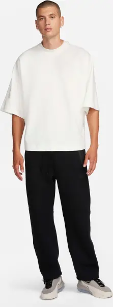 Футболка Nike SPORTSWEAR TECH FLEECE RE-IMAGINED OVERSIZED молочна FB8165-133