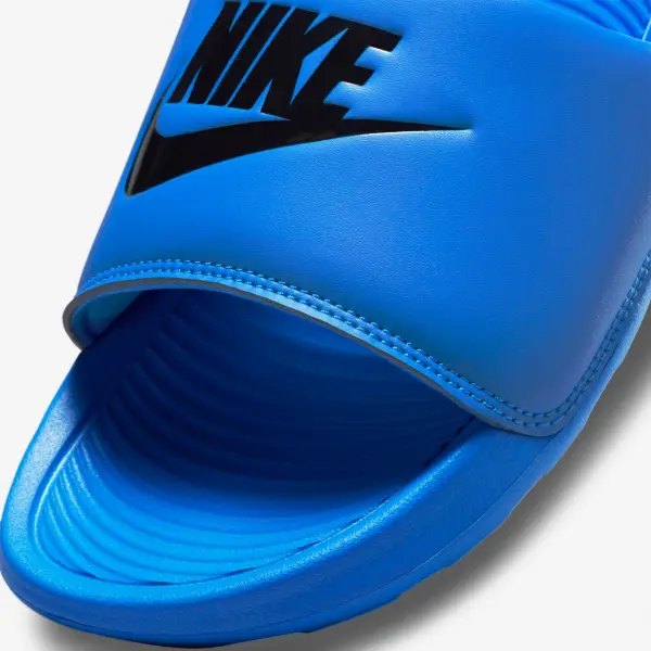 Шльопанці Nike VICTORI ONE сині CN9675-400