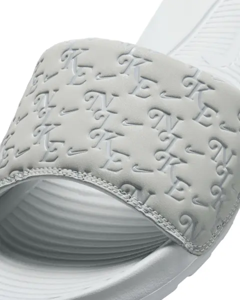 Шлепанцы женские Nike VICTORI ONE серые HQ7022-011