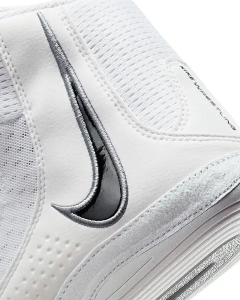 Борцівки Nike INFLICT 4 біло-чорні HM9674-100
