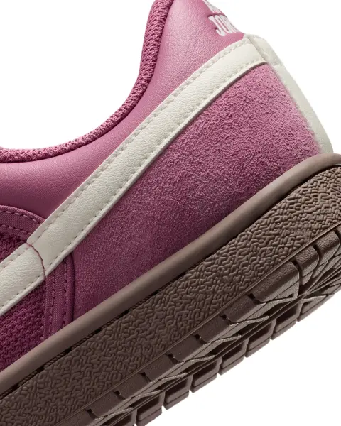 Кросівки жіночі Nike AIR JORDAN SKYLINE LOW темно-рожеві IQ0704-600
