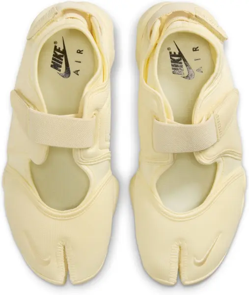 Кросівки жіночі Nike AIR RIFT жовті IV6058-700