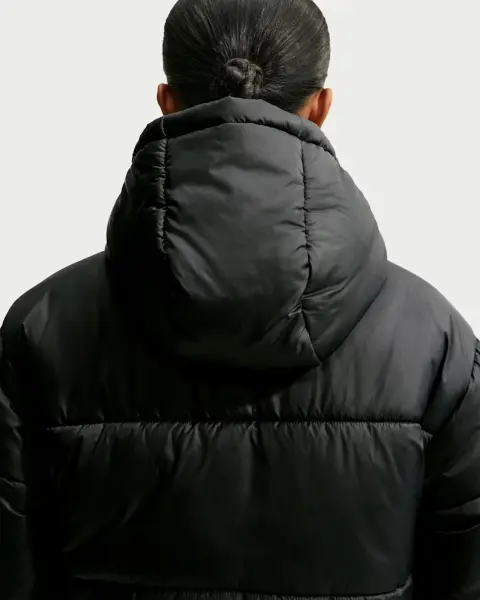 Куртка женская Nike SPORTSWEAR CLASSIC PUFFER THERMA-FIT LOOSE черная IU3729-010