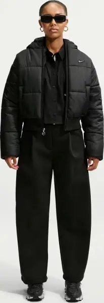 Куртка женская Nike SPORTSWEAR CLASSIC PUFFER THERMA-FIT LOOSE черная IU3729-010