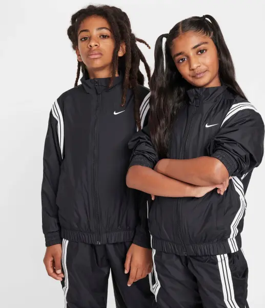 Ветровка подростковая Nike CROSSOVER REPEL черно-белая FZ5233-010