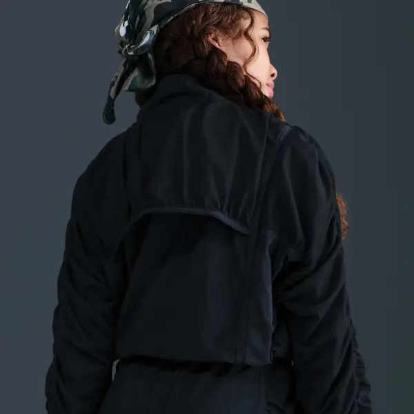 Ветровка подростковая Nike SPORTSWEAR WOVEN черная HQ9459-010