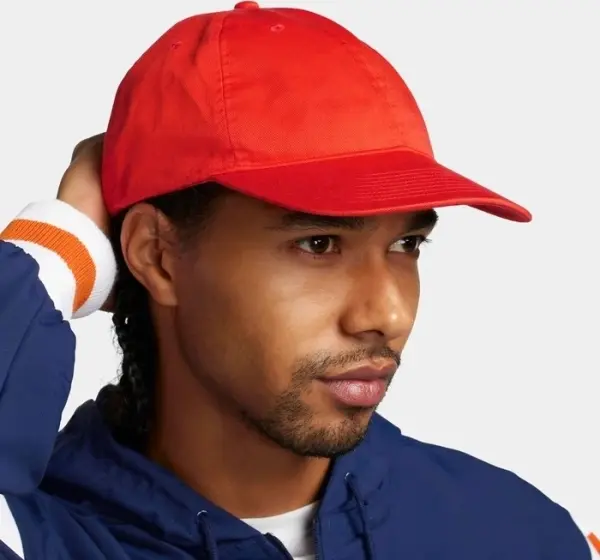 Кепка Nike CLUB UNSTRUCTURED FLAT-BILL CAP червона FN4405-633