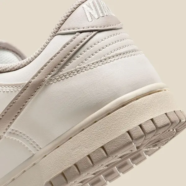 Кросівки Nike DUNK LOW RETRO бежево-світло-коричневі HF5441-007