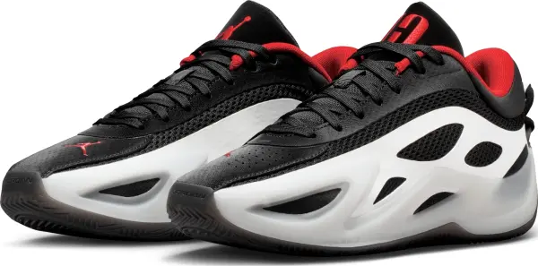 Кросівки баскетбольні жіночі Nike JORDAN HEIR SERIES 2 'BLOODLINE' чорно-біло-червоні IM4646-001