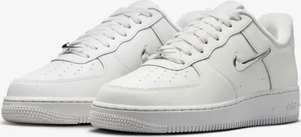 Кроссовки женские Nike AIR FORCE 1 '07 бежевые IU7558-030