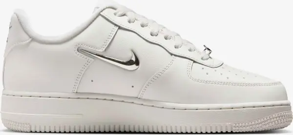 Кроссовки женские Nike AIR FORCE 1 '07 бежевые IU7558-030