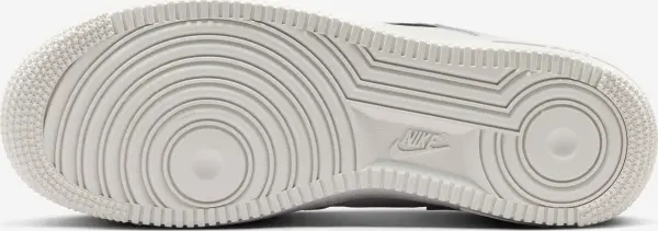 Кроссовки женские Nike AIR FORCE 1 '07 бежевые IU7558-030