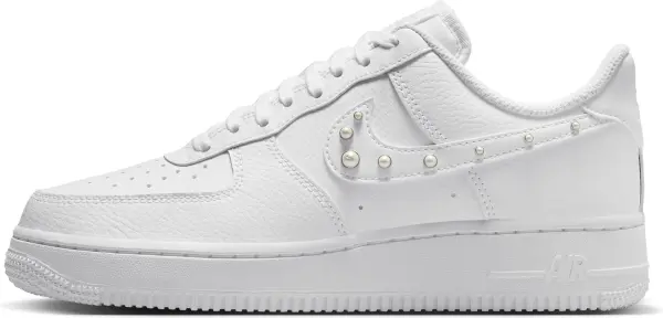 Кросівки жіночі Nike AIR FORCE 1 '07 білі IU7557-100