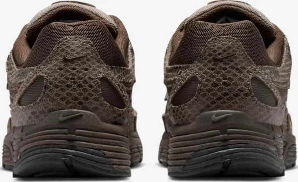 Кросівки жіночі Nike P-6000 SE темно-коричневі IH4451-200