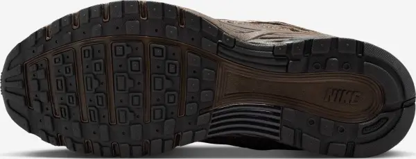 Кросівки жіночі Nike P-6000 SE темно-коричневі IH4451-200