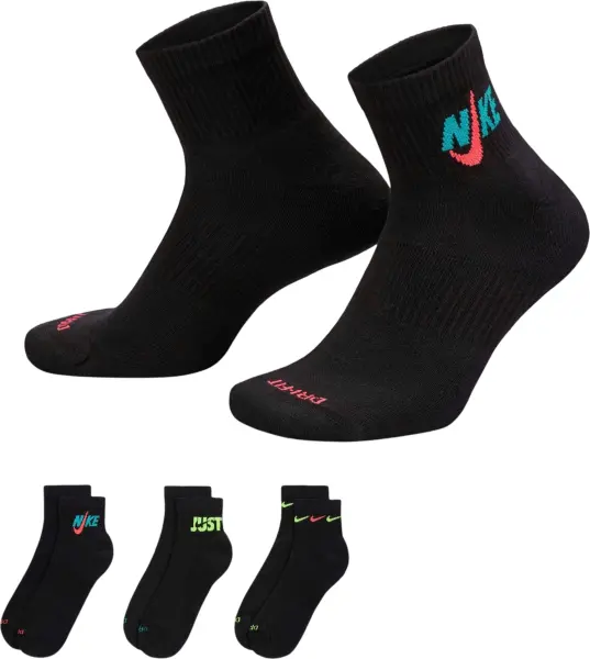 Шкарпетки Nike EVERYDAY PLUS CUSHIONED TRAINING ANKLE чорні (3 пари) DH3827-910