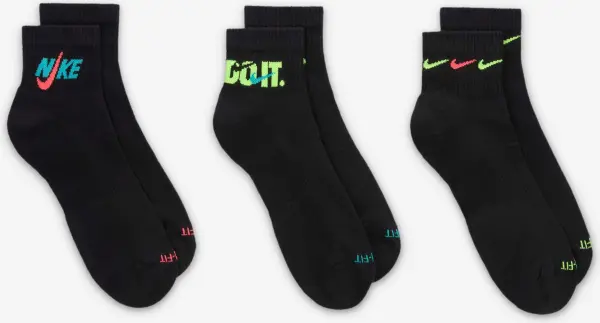 Шкарпетки Nike EVERYDAY PLUS CUSHIONED TRAINING ANKLE чорні (3 пари) DH3827-910