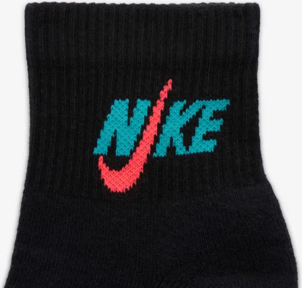 Шкарпетки Nike EVERYDAY PLUS CUSHIONED TRAINING ANKLE чорні (3 пари) DH3827-910
