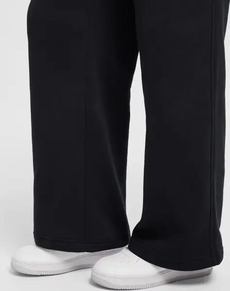Спортивні штани підліткові Nike SPORTSWEAR CLUB FLEECE WIDE-LEG чорні FZ6774-010