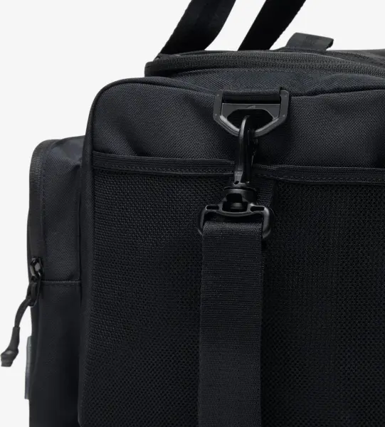 Сумка спортивная Nike UTILITY POWER 2.0 SMALL 31L черная HF0654-010