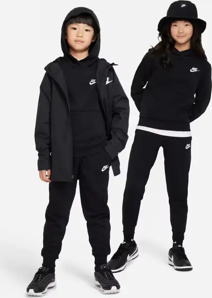 Худі підліткове Nike SPORTSWEAR CLUB FLEECE чорне FD3000-010