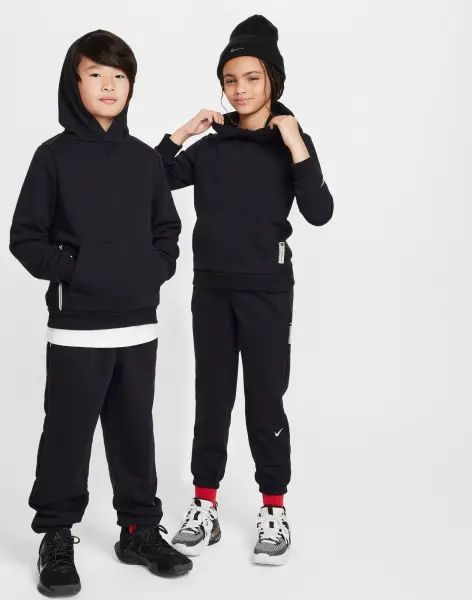 Худи подростковое Nike STANDARD ISSUE DRI-FIT FLEECE черное FZ5024-010