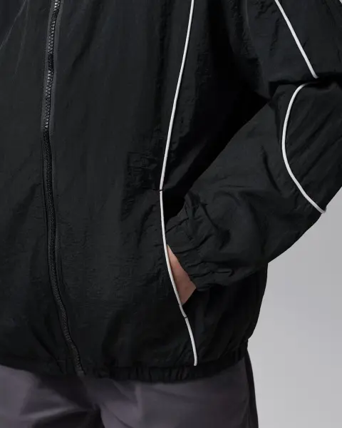 Вітровка підліткова Nike JORDAN COLORBLOCKED чорна 95F395-023