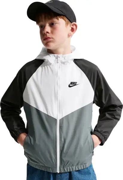 Вітровка підліткова Nike SPORTSWEAR WINDRUNNER біло-сіро-чорна IF2821-100