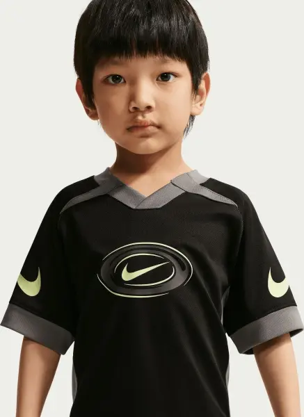 Комплект літній дитячий Nike DRI-FIT SWOOSH LOVE чорно-сіро-лаймовий 86N944-023