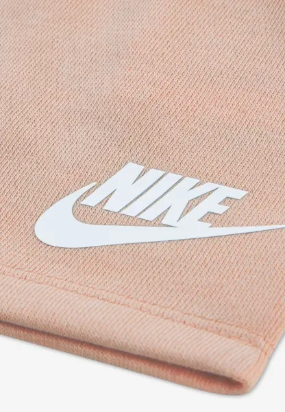Комплект літній дитячий Nike SPORTSWEAR ALLOVER PRINT FRENCH TERRY біло-світло-коричнево-рожевий 36N043-N0K
