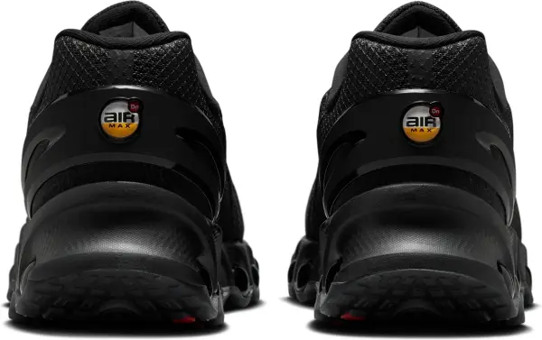 Кросівки Nike AIR MAX DN8 чорні IO7846-001