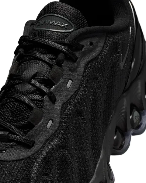 Кросівки Nike AIR MAX DN8 чорні IO7846-001